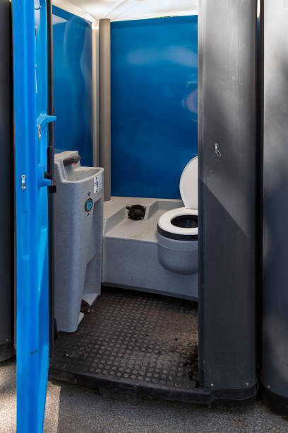 Best Construction site porta potty rental  in Athens, WV